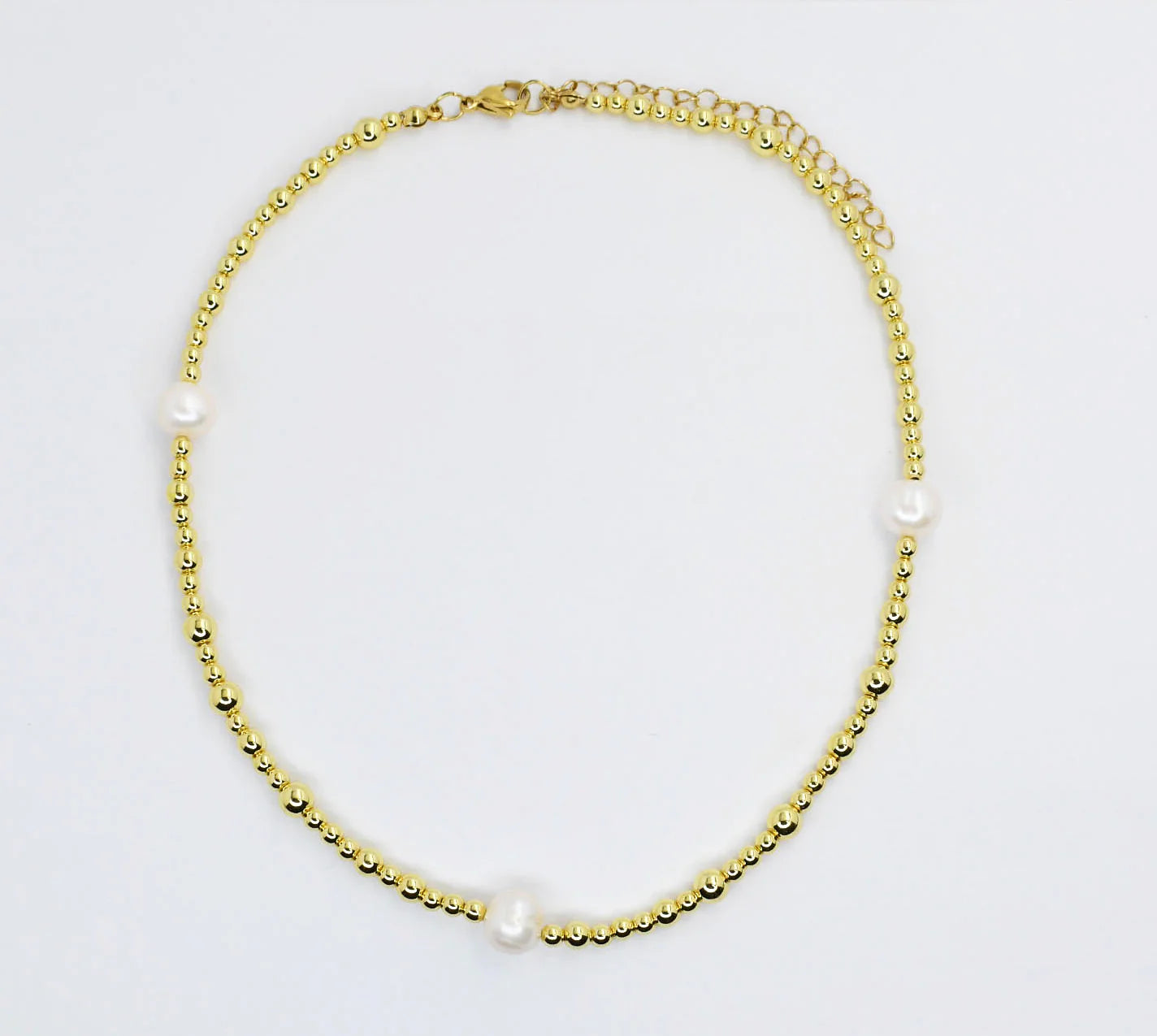 Gold With 3 Pearls Necklace