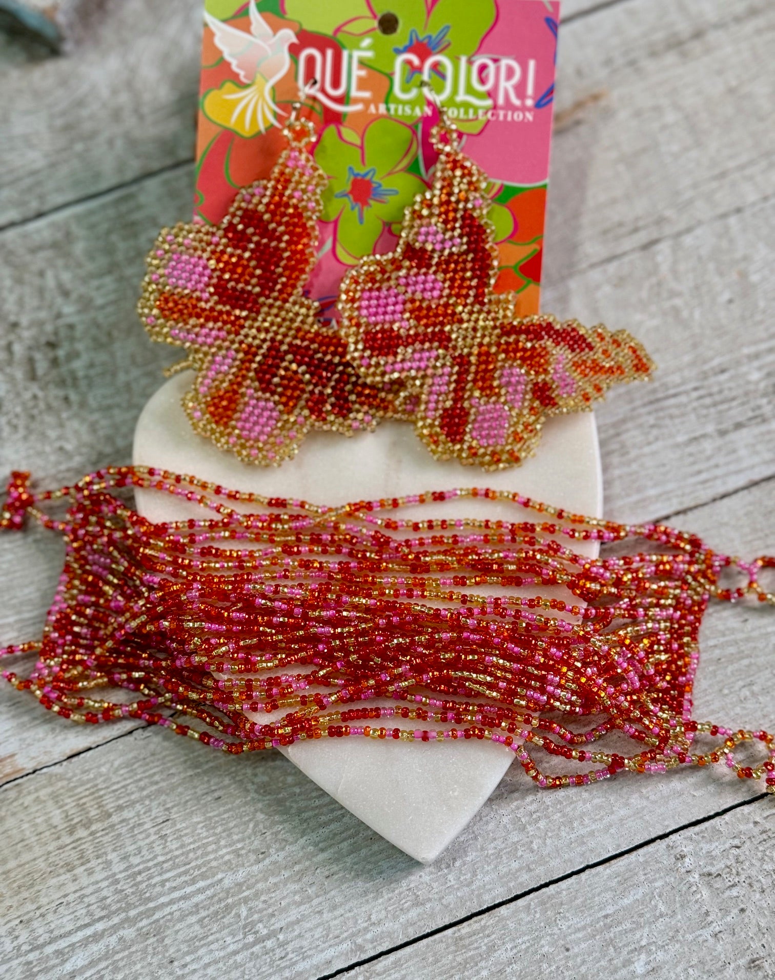 Que Color Multi Strand Pink, Red and Gold