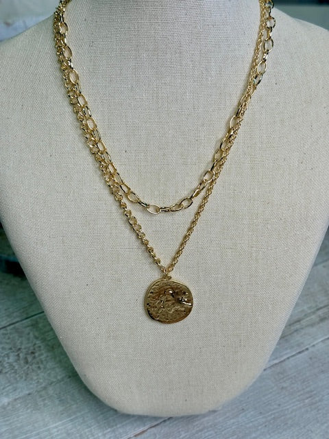 Layered Necklace with Pendent