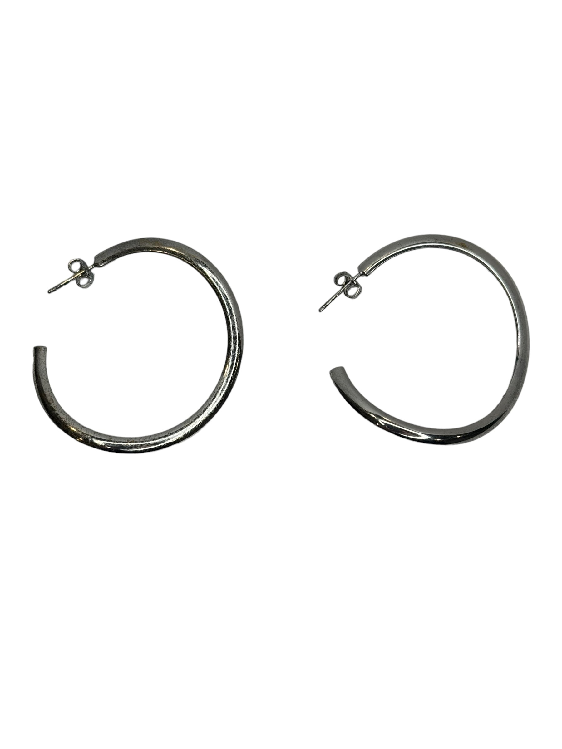 Curved Hoops