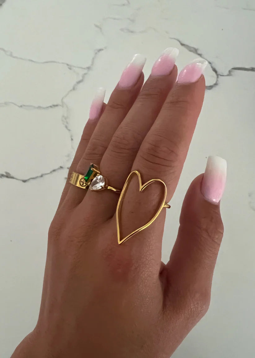 Chansuttpearls  Gold Heart Ring